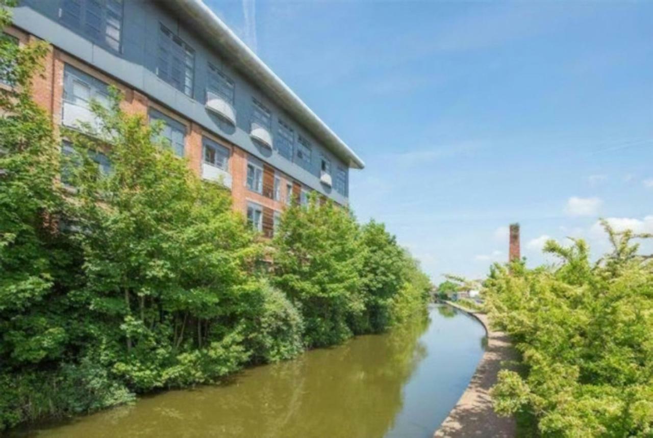 4B Loft Penthouse Industrial Decor With Canal & City Views كوفنتري المظهر الخارجي الصورة